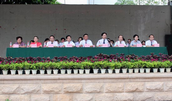 金風送爽 桃李飄香——廣西師范學院2012級新生開學典禮隆重舉行