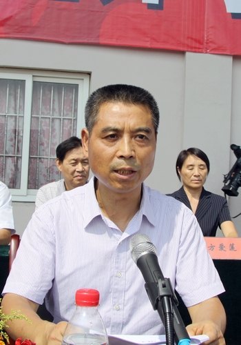 2012級新生開學典禮暨軍訓開訓儀式隆重舉行