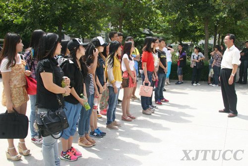 西安交通大學(xué)城市學(xué)院第三批18名學(xué)子啟程赴臺灣義守大學(xué)交流學(xué)習(xí)