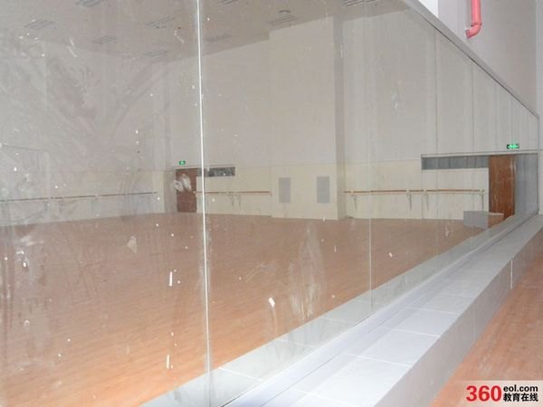 360教育在線網:百年南藝“新名片” 探營感受藝校風范