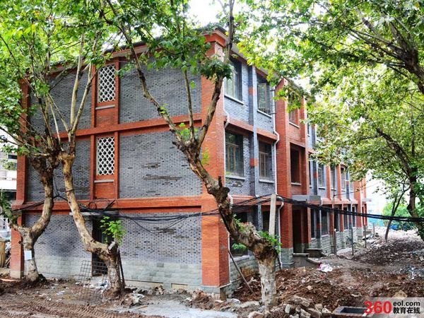 360教育在線網:百年南藝“新名片” 探營感受藝校風范