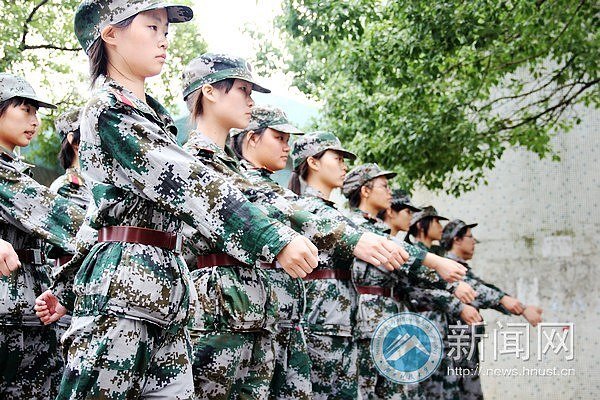 天公作美 軍訓更精彩