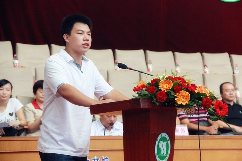 三峽大學科技學院舉行2012級新生開學典禮