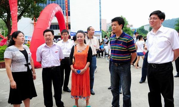 三明學院2012級新生順利入學