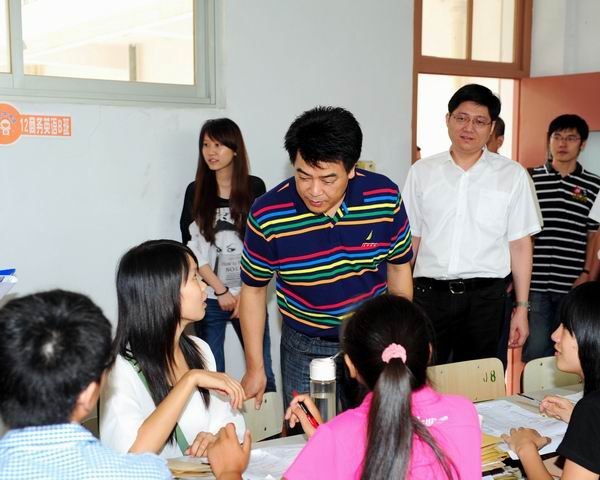 三明學院2012級新生順利入學