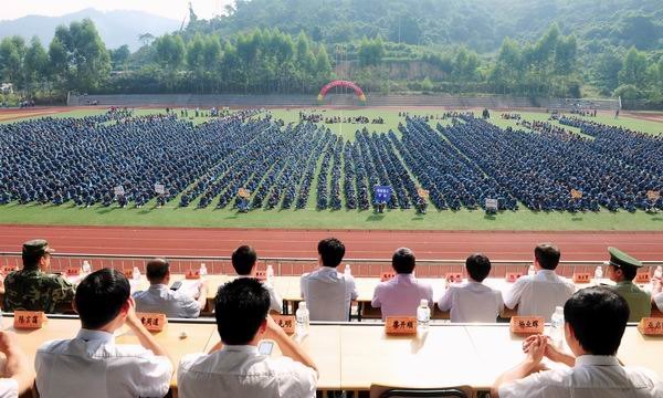 三明學院隆重舉行2012級新生開學典禮暨軍訓開訓儀式