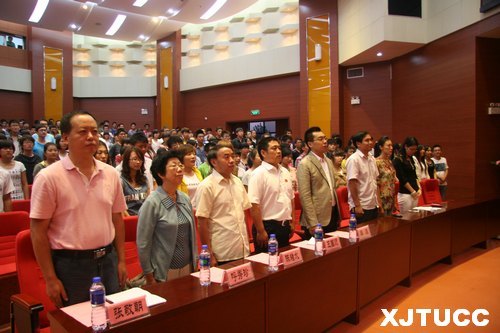 陜西省“道德模范進校園”巡講報告會走進西安交大城市學院