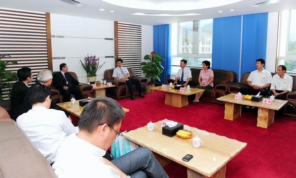 馬國防書記會見梁卓中副校長等臺灣貴賓