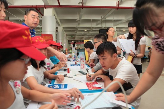 重慶醫(yī)科大學(xué)2012年迎新工作圓滿結(jié)束