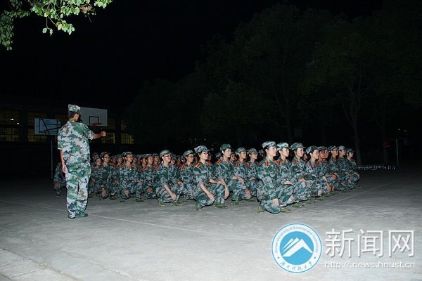 新生夜訓依舊神采奕奕