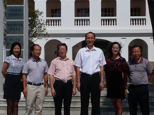 廣東畫院院長來校考察 稱贊肇慶學院四大景觀設計構思
