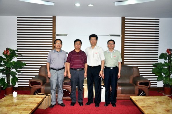 馬國防書記會見甘肅聯合大學校長助理王克太