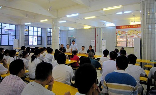 第四食堂明日試業 曾桓松要求把食品安全放工作首位