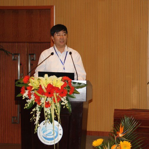 李潤出席全國石油高校協作會并作主題報告