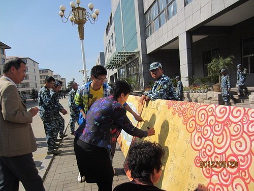 情系三農(nóng)  緣聚動(dòng)科情系三農(nóng)  緣聚動(dòng)科