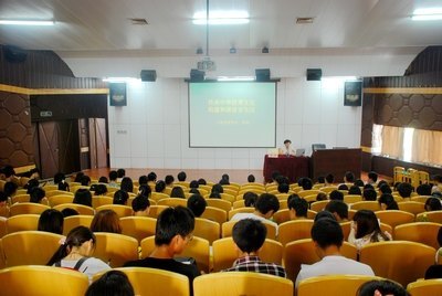 上海電力學院舉行語言文字專題講座