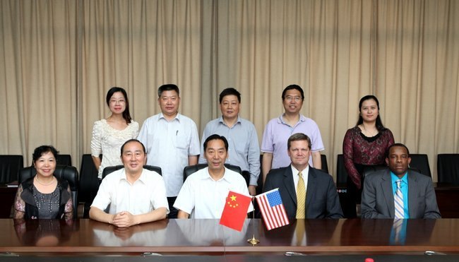 美國中西州立大學副校長Keith Lamb一行訪問常州工學院