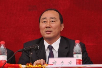 展風(fēng)采 顯豪情 常州工學(xué)院舉行2012級(jí)新生開學(xué)典禮暨軍訓(xùn)表彰大會(huì)