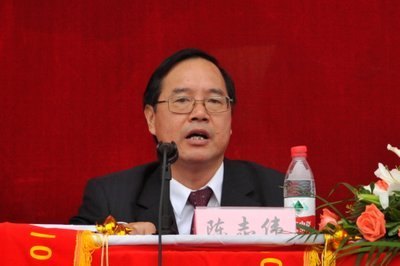 展風(fēng)采 顯豪情 常州工學(xué)院舉行2012級(jí)新生開學(xué)典禮暨軍訓(xùn)表彰大會(huì)