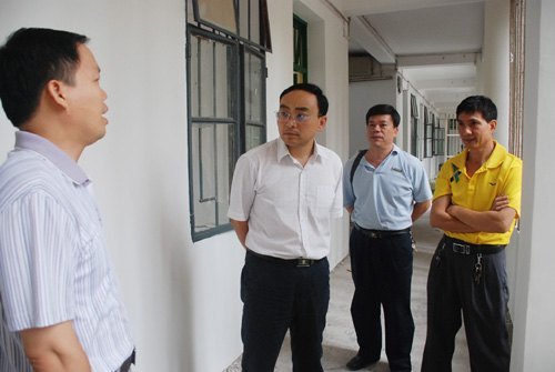 李仰智副院長率隊檢查兩校區(qū)后勤保障工作