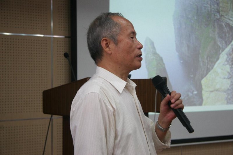 西安交通大學城市學院舉行教學法講座