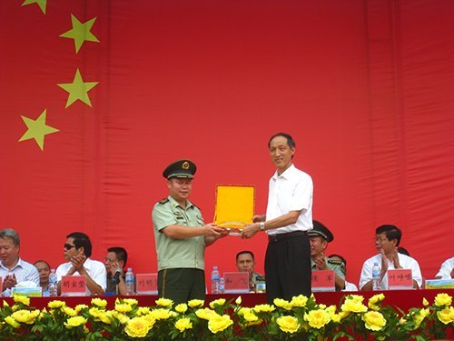 6000余名新生接受檢閱 兩周辛勞上交完美答卷