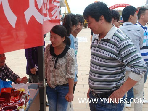 劉學民、王昆來等領導親切看望慰問軍訓返校新生