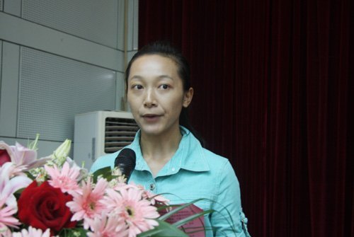 廣西師范學院召開創先爭優活動總結表彰大會