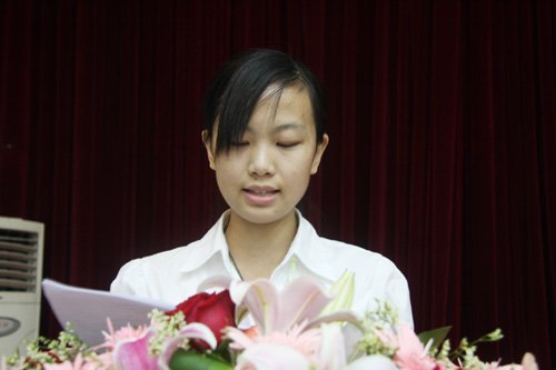 廣西師范學院召開創先爭優活動總結表彰大會