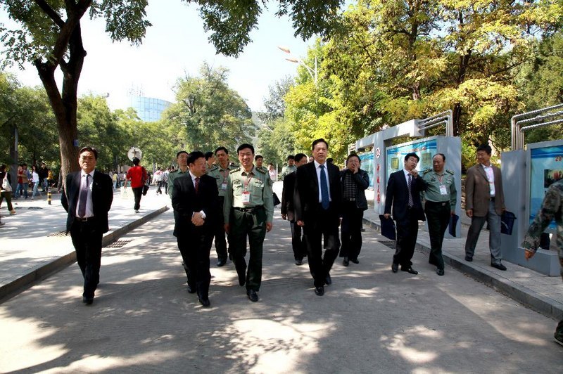 中北大學與北京軍區簽約培養國防生十周年總結交流活動舉辦