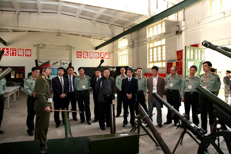 中北大學與北京軍區簽約培養國防生十周年總結交流活動舉辦