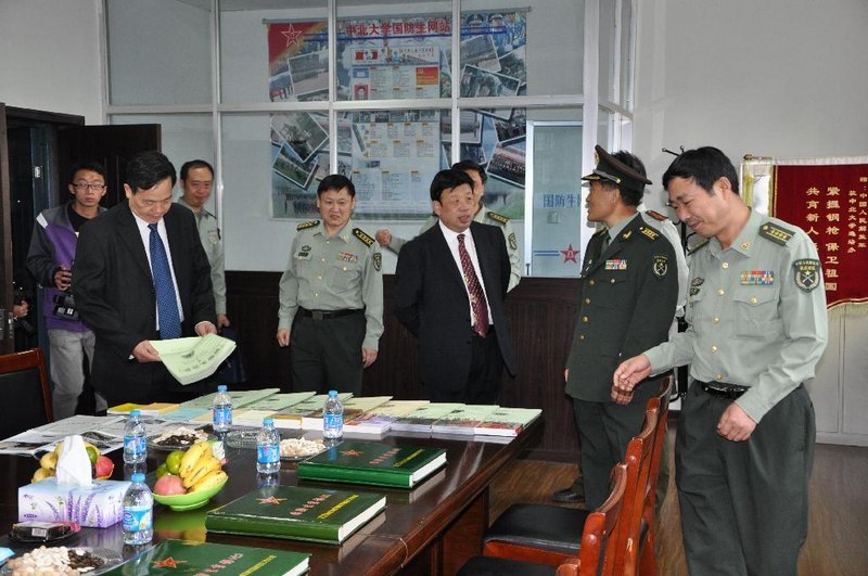 中北大學與北京軍區簽約培養國防生十周年總結交流活動舉辦