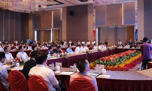 惠州學(xué)院學(xué)生應(yīng)邀參加第三屆中國網(wǎng)絡(luò)問政研討會