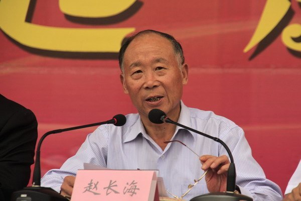 鄭州職業技術學院隆重舉行2012級新生軍訓總結表彰大會暨開學典禮