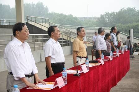 安徽工業(yè)大學(xué)工商學(xué)院舉行2012級(jí)學(xué)生軍訓(xùn)閱兵式暨總結(jié)表彰大會(huì)