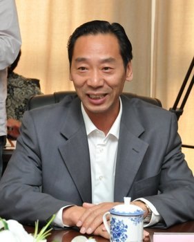 江蘇省副省長曹衛(wèi)星視察常州工學(xué)院