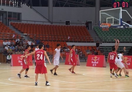 臺州學院榮獲臺州市首屆體育大會籃球賽冠軍