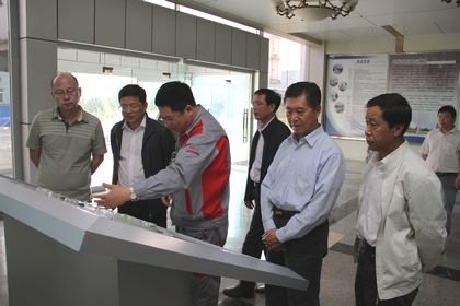 省教育廳科技處領導來校調研產業集群對接情況