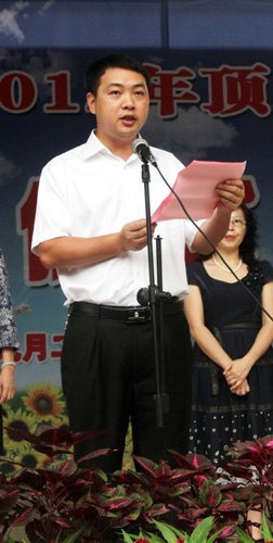 廣西師范學院舉行2012年頂崗實習支教出征儀式