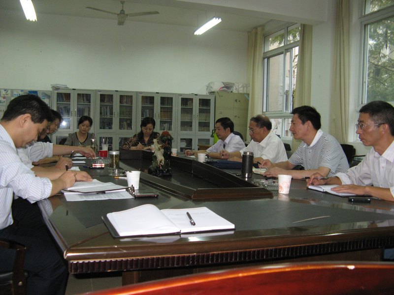 皖西學院校領導到外國語學院調研