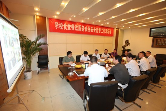 南京理工大學泰州科技學院接受江蘇省學校食堂工作檢查獲好評