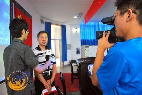 【組圖】慶祝中國(guó)共產(chǎn)黨成立88周年暨七一表彰大會(huì)