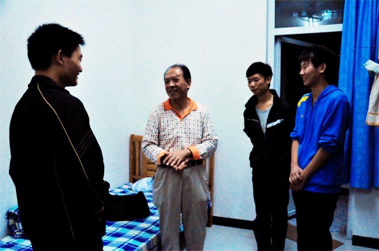 經管學院團總支組織“愛心接力”活動