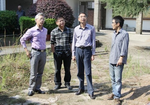 龔建立校長考察仙居辦學舊址