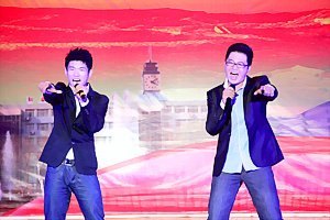 濟(jì)南大學(xué)2012年“慶國慶·迎新生”文藝晚會隆重舉行