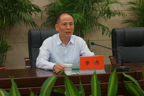 湖北省環(huán)境監(jiān)察骨干培訓(xùn)班結(jié)業(yè)典禮在武漢工程大學(xué)順利舉行