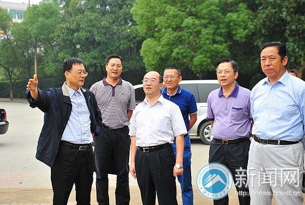 教育部思想政治工作司司長馮剛蒞臨湖南科技大學指導工作