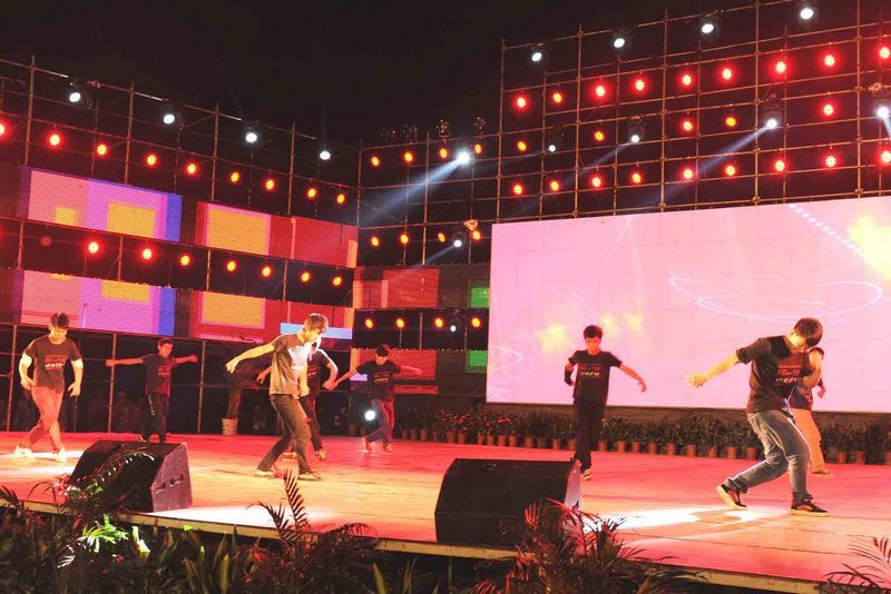 濱州學院舉行慶國慶迎新生文藝晚會