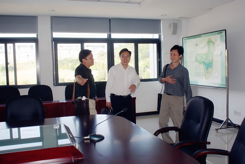 湖北省教育廳思政處領導來三峽大學科技學院視察