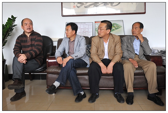 石占明及祁太秧歌名家來晉中學(xué)院訪問